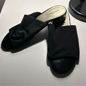 East 5th Women’s Open-Toe Black Sandal with Low Heel - Size 8